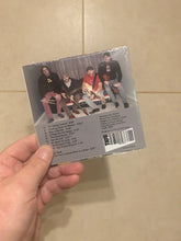 Load image into Gallery viewer, Combo: 5 KG 12" Vinyl EP & What's The Point? CD